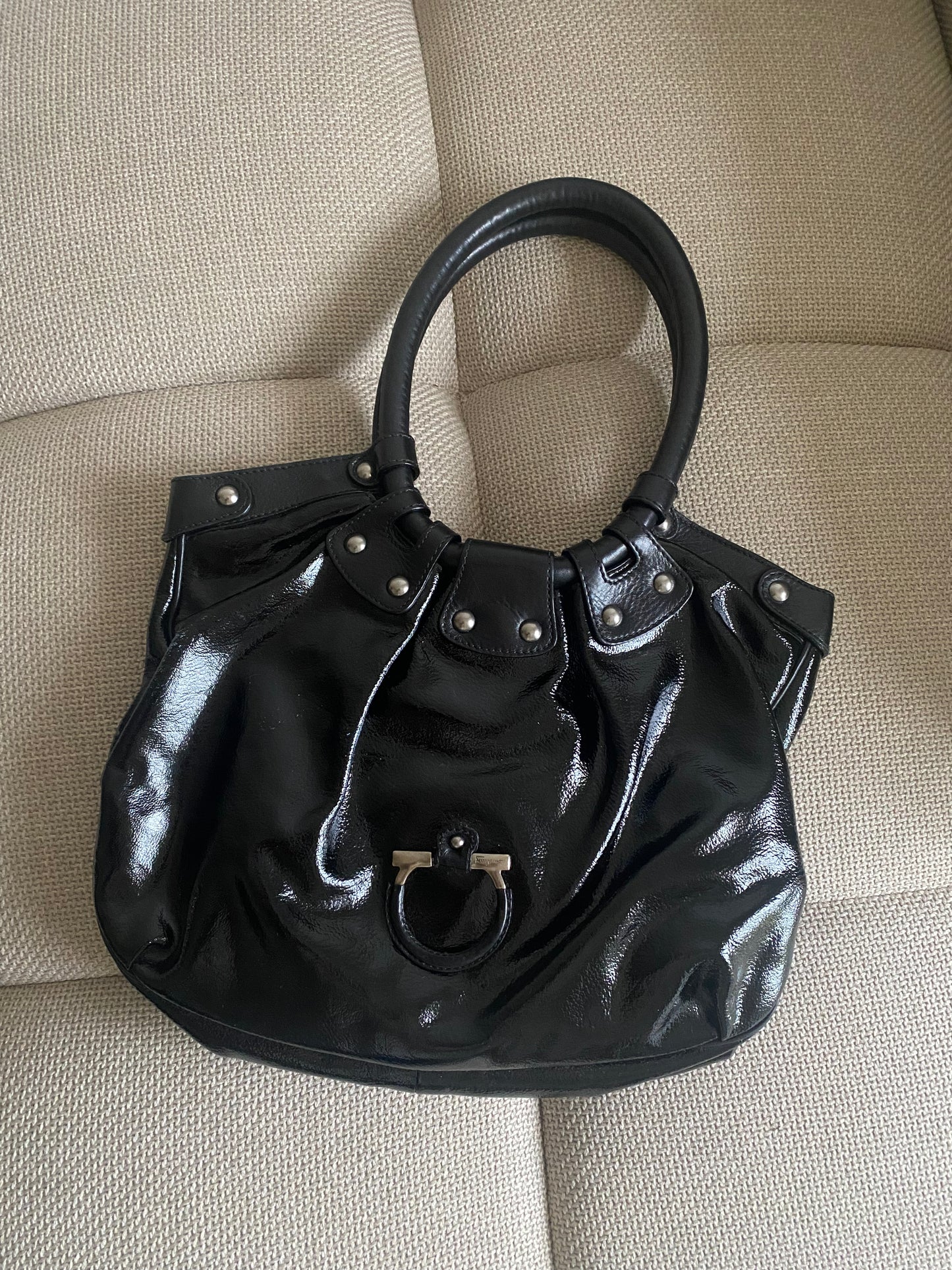 FERRAGAMO SHOULDER BAG NAPLAK LEATHER